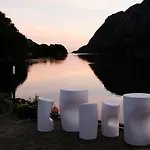 Logbua - House On The Sea *