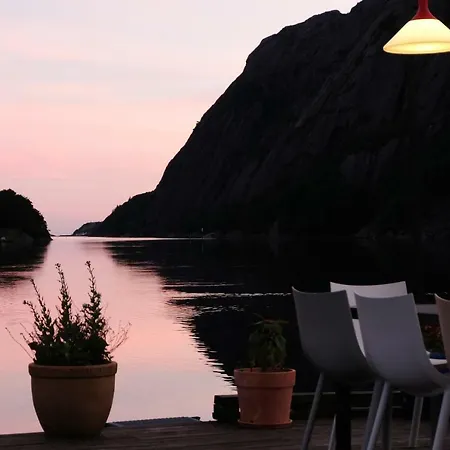 别墅 Logbua - House On The Sea Åna-Sira