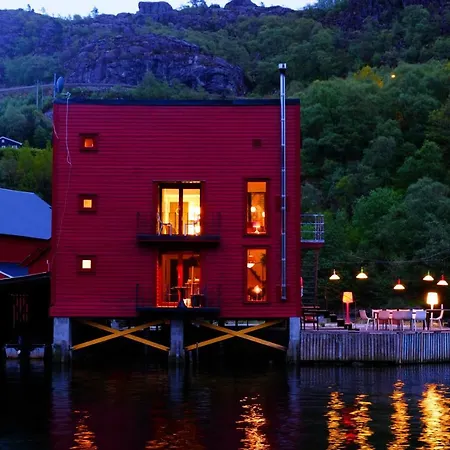 Logbua - House On The Sea * Åna-Sira