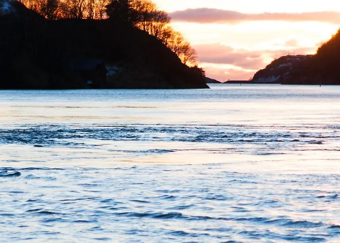 Logbua - House On The Sea * Åna-Sira